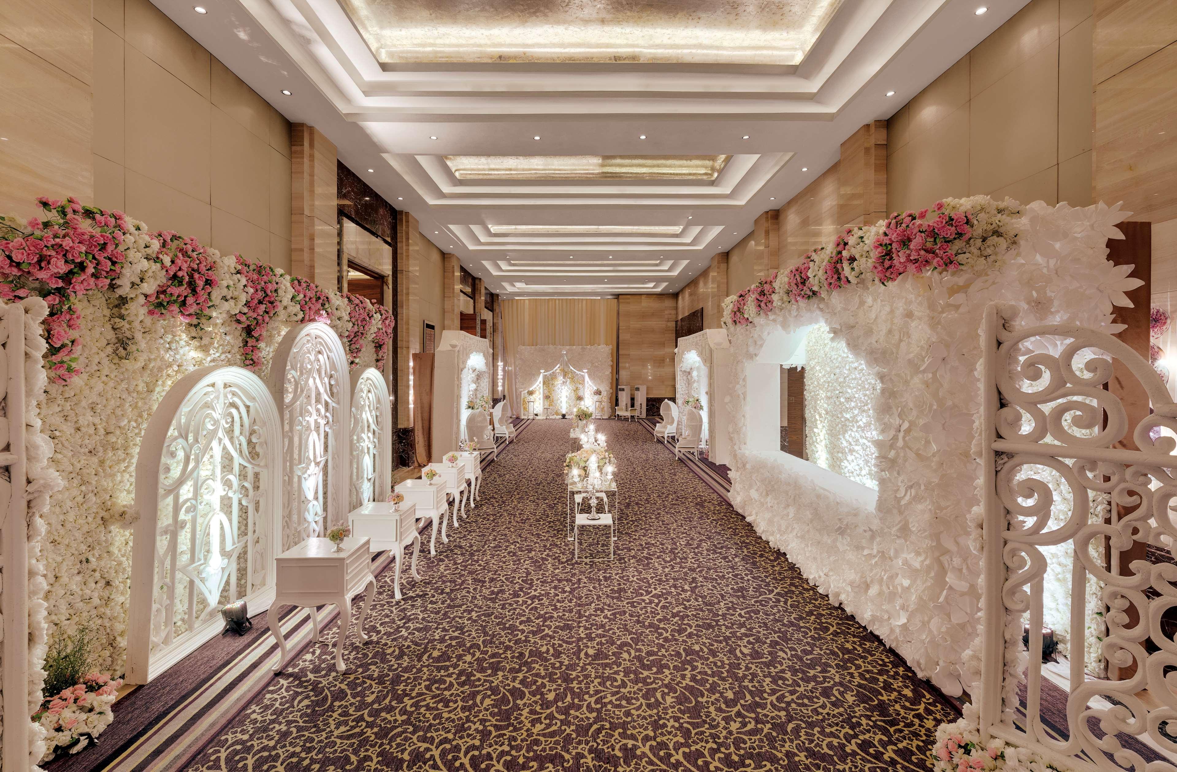 Indonesia Kempinski Hotel 5*