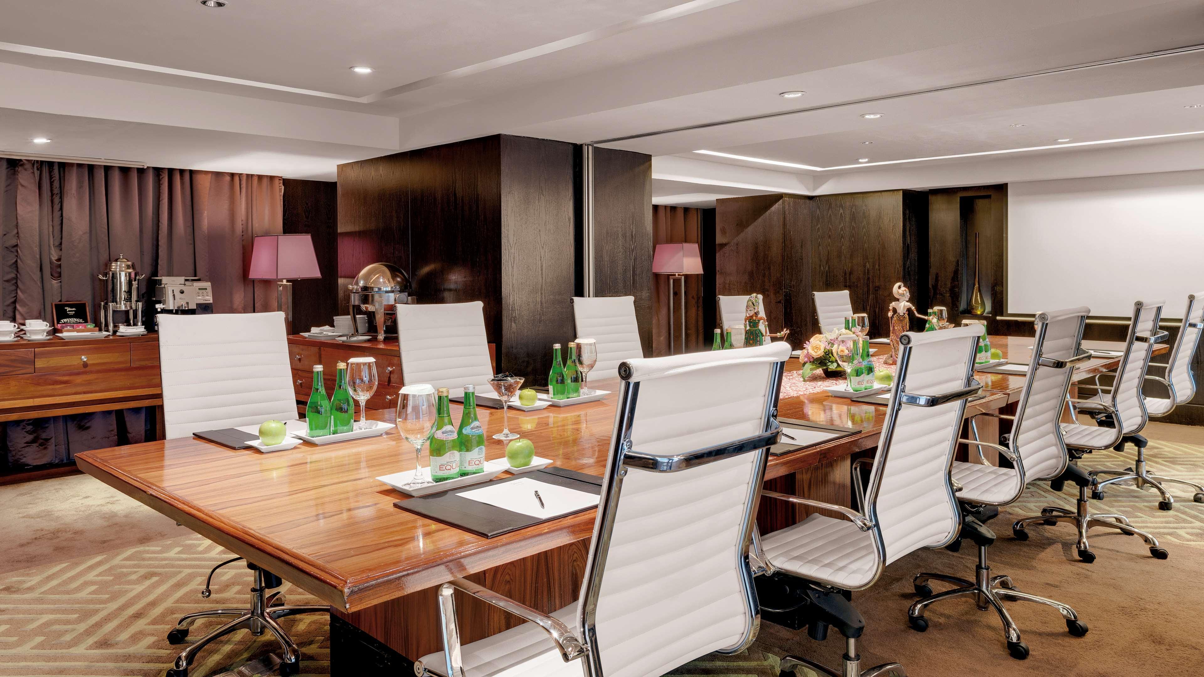 Indonesia Kempinski Hotel 5*