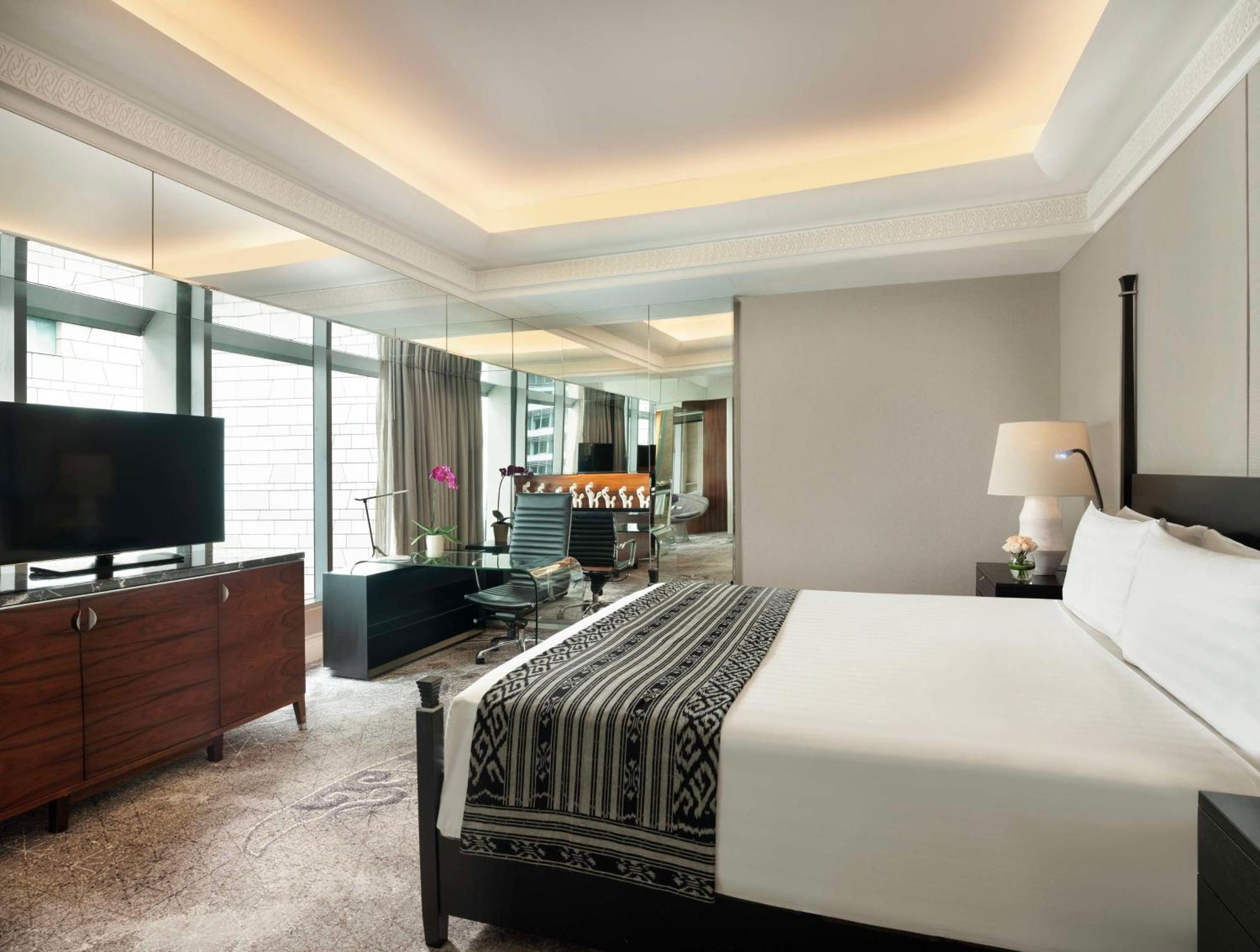 Indonesia Kempinski Hotel